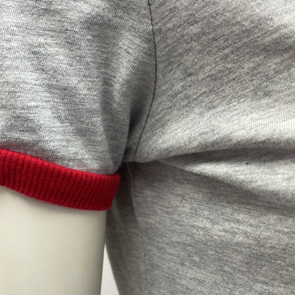 Heather Gray T-shirt with Pizza Embroidery - Picture 5 of 12